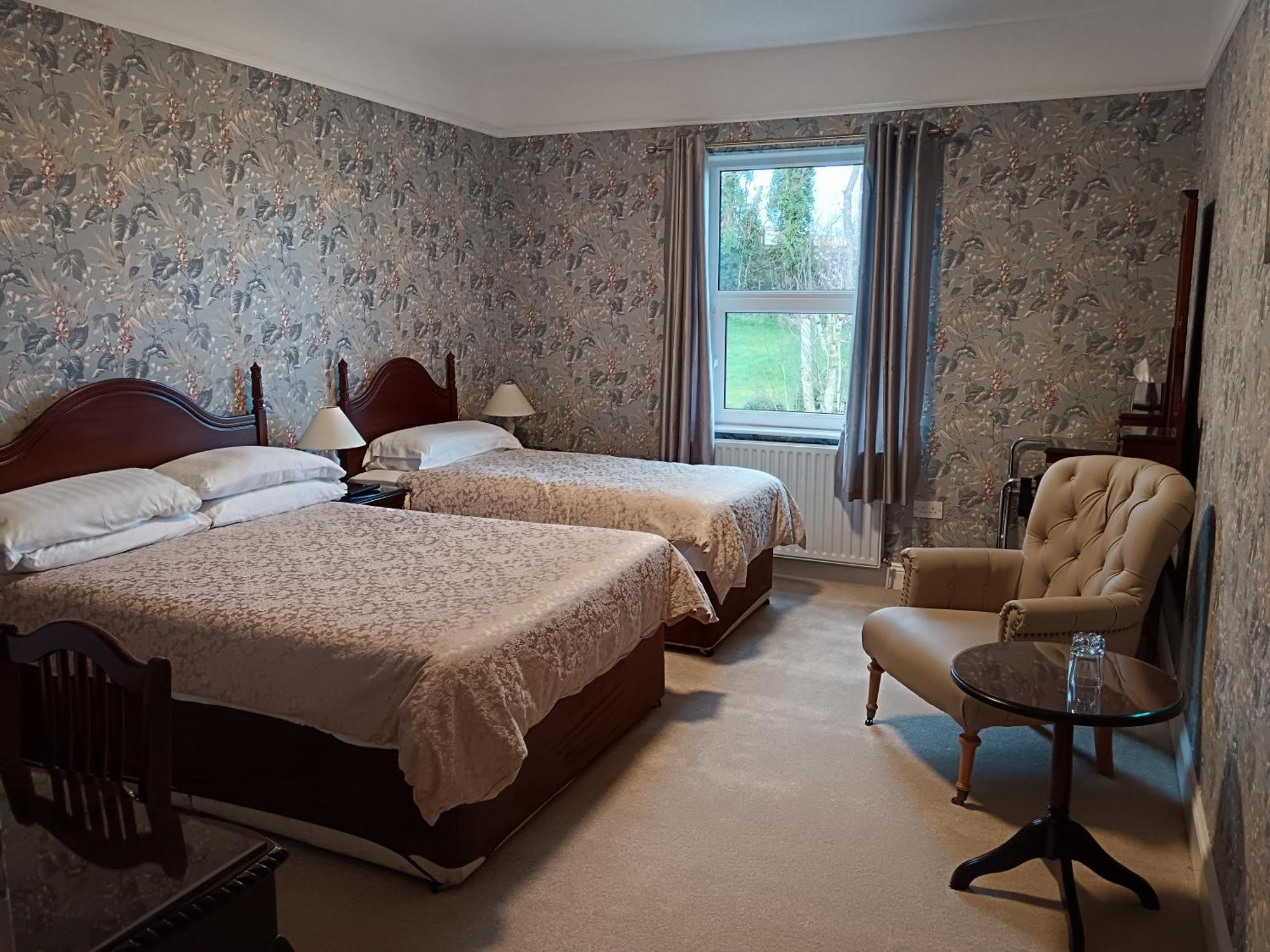 Carraig Rua Bed & Breakfast คิลเคนนี ภายนอก รูปภาพ