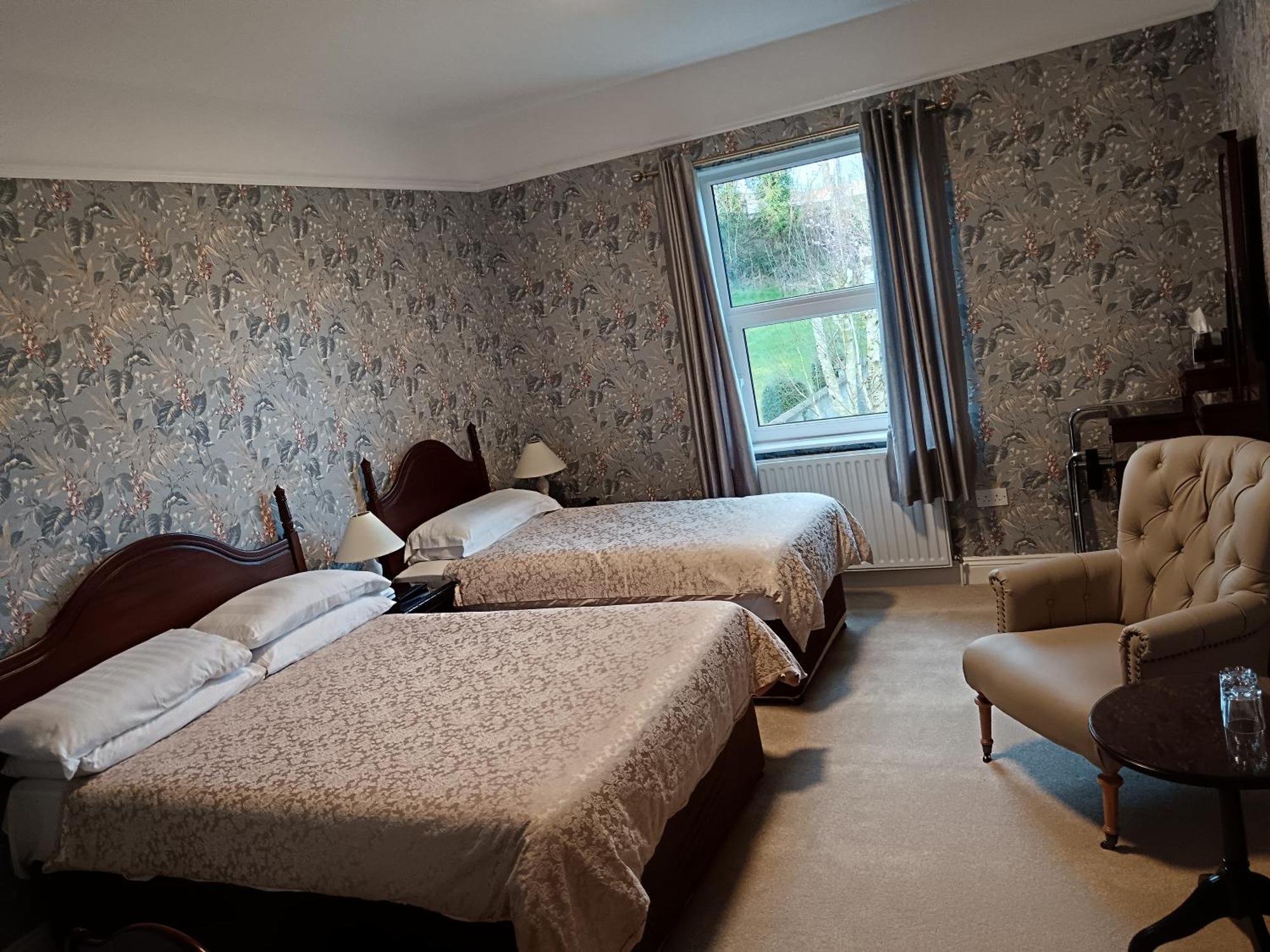 Carraig Rua Bed & Breakfast คิลเคนนี ภายนอก รูปภาพ