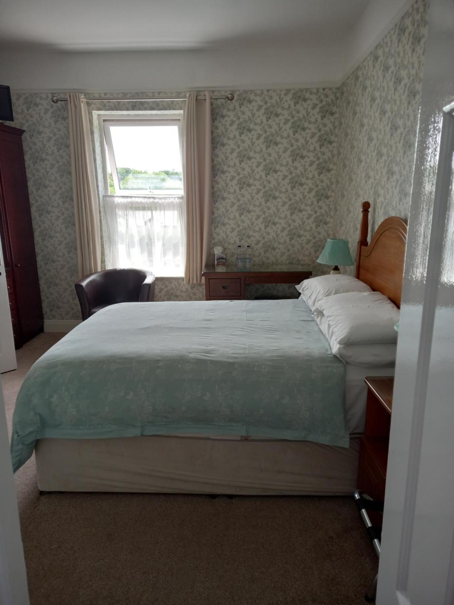 Carraig Rua Bed & Breakfast คิลเคนนี ภายนอก รูปภาพ