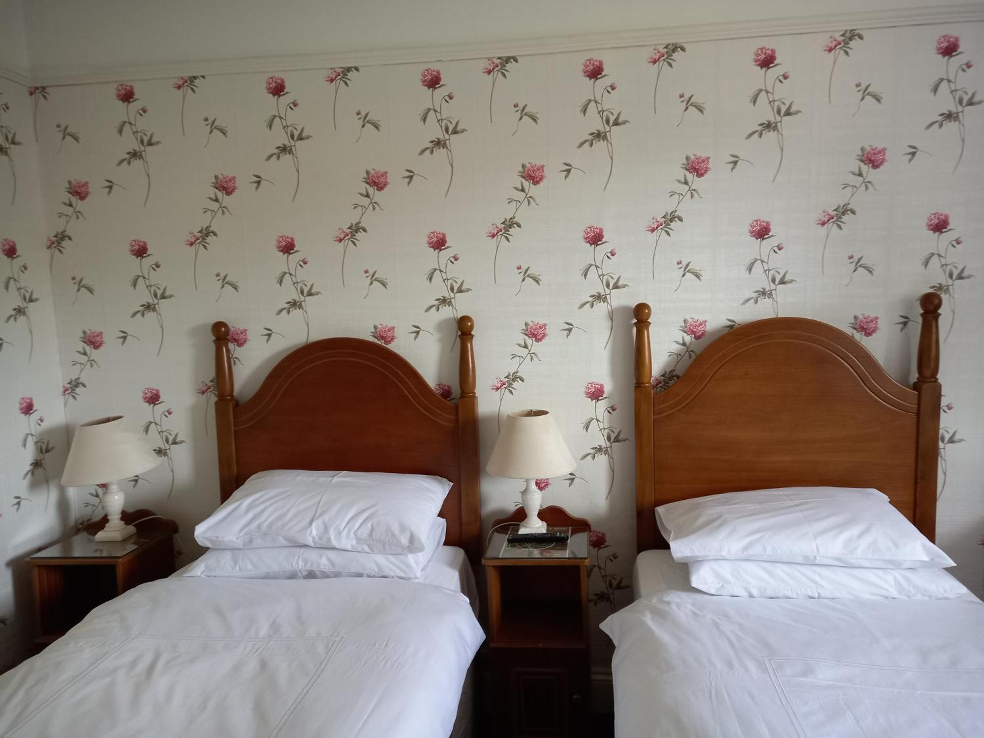 Carraig Rua Bed & Breakfast คิลเคนนี ภายนอก รูปภาพ