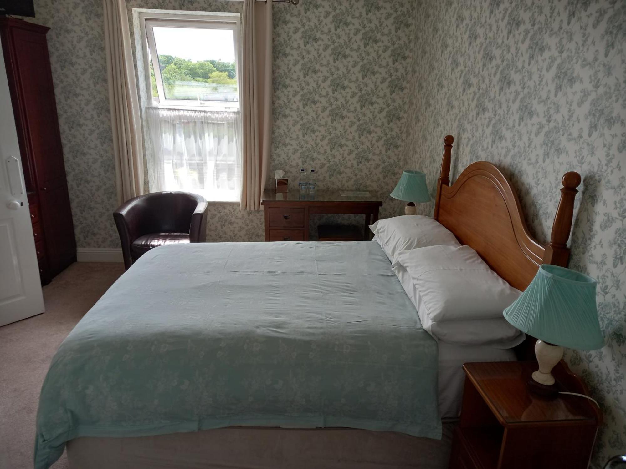 Carraig Rua Bed & Breakfast คิลเคนนี ภายนอก รูปภาพ